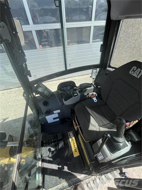 CAT 301.8 Міні-екскаватори < 7т