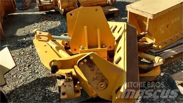 Volvo G940 Скарифікатори