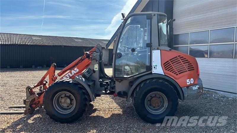 Atlas 50 Фронтальні навантажувачі