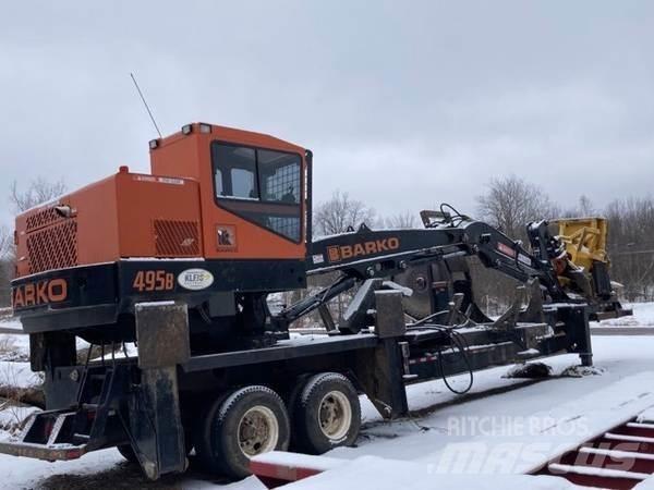 Barko 495B Лісонавантажувачі