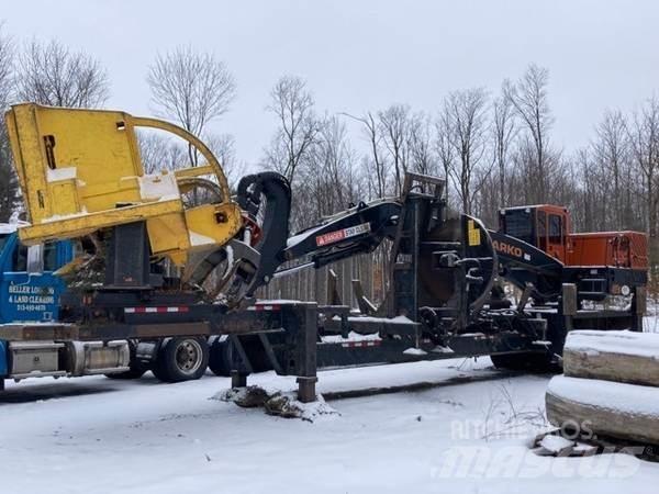 Barko 495B Лісонавантажувачі