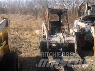 Bobcat 753 Міні-навантажувачі
