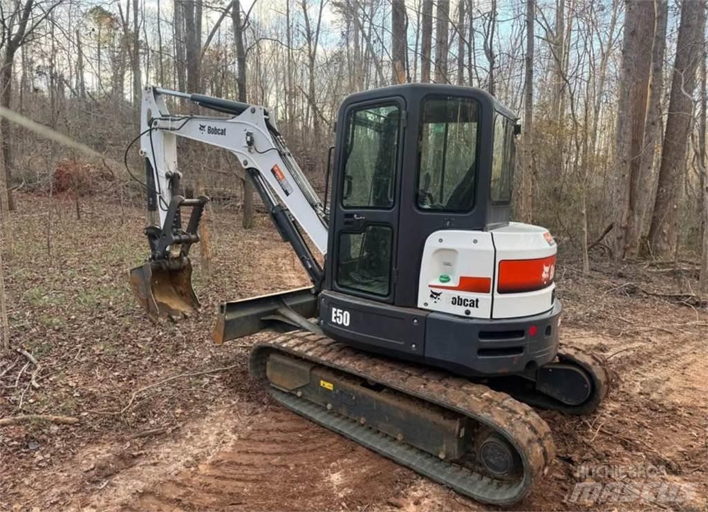 Bobcat E50 Міні-екскаватори < 7т