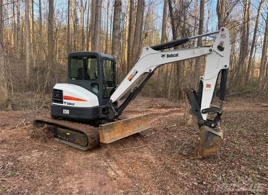 Bobcat E50 Міні-екскаватори < 7т