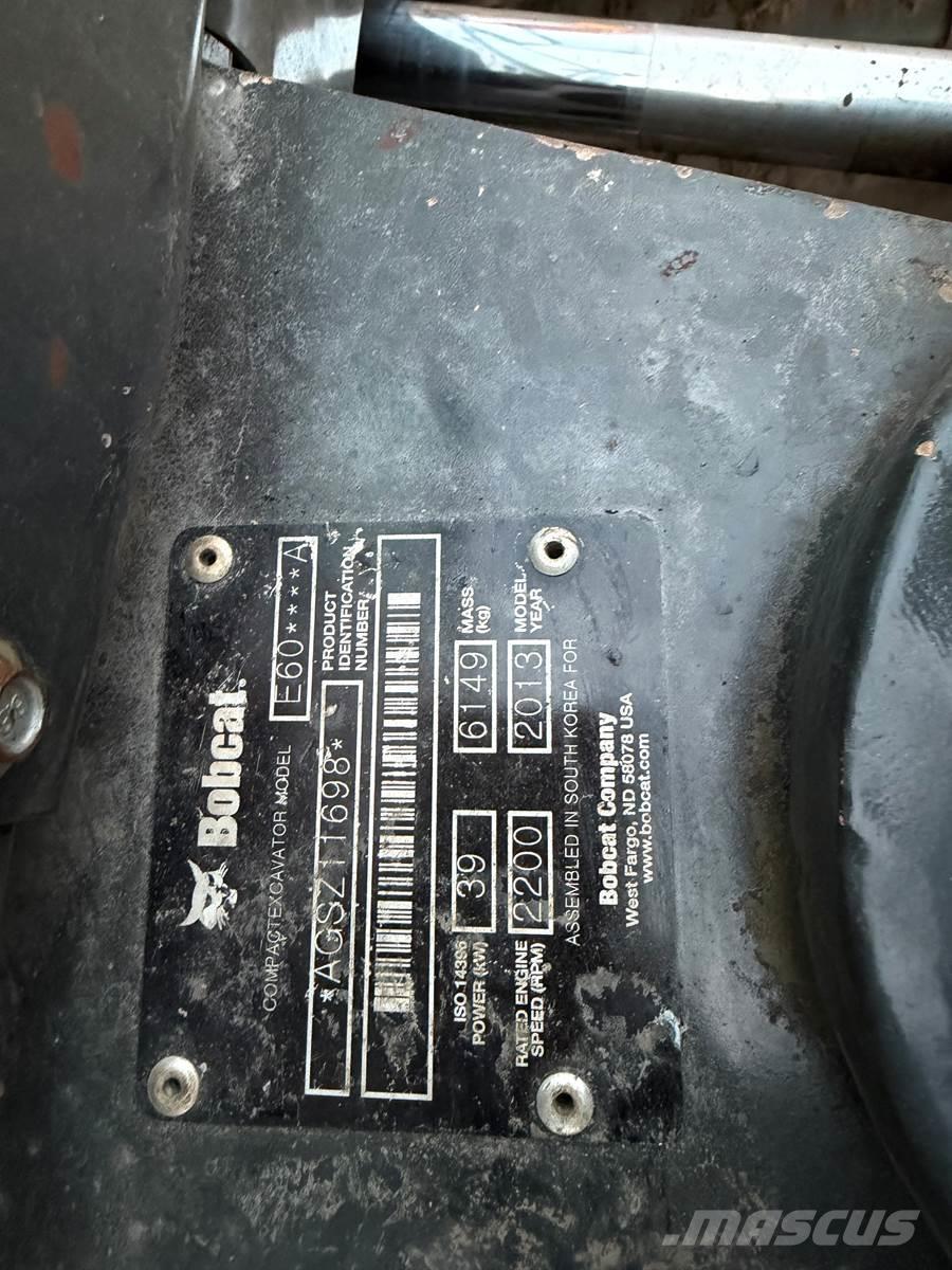 Bobcat E60 Гусеничні екскаватори