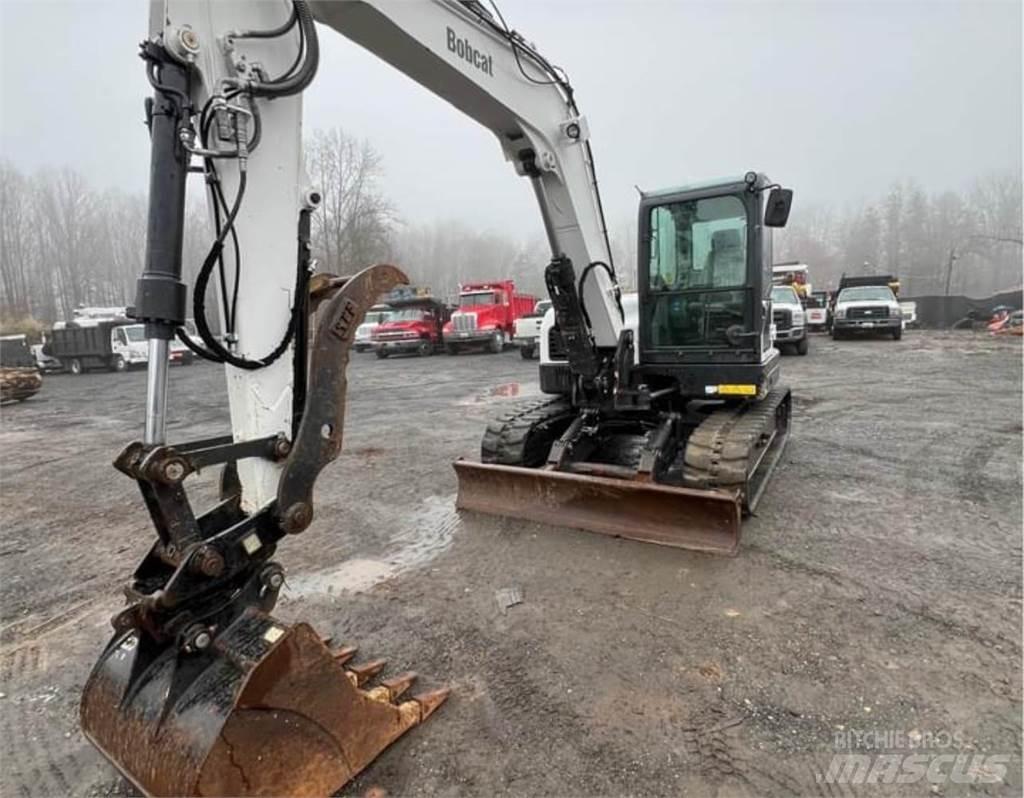 Bobcat E85 Гусеничні екскаватори