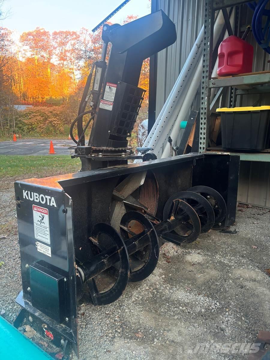 CASE 321F Фронтальні навантажувачі