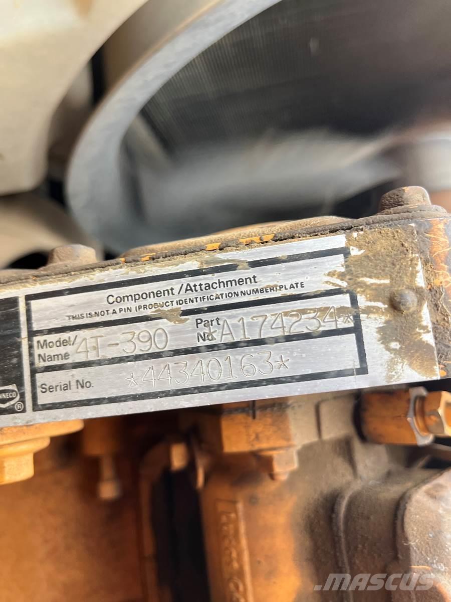 CASE 580K Екскаватори-навантажувачі