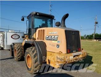 CASE 621F Фронтальні навантажувачі