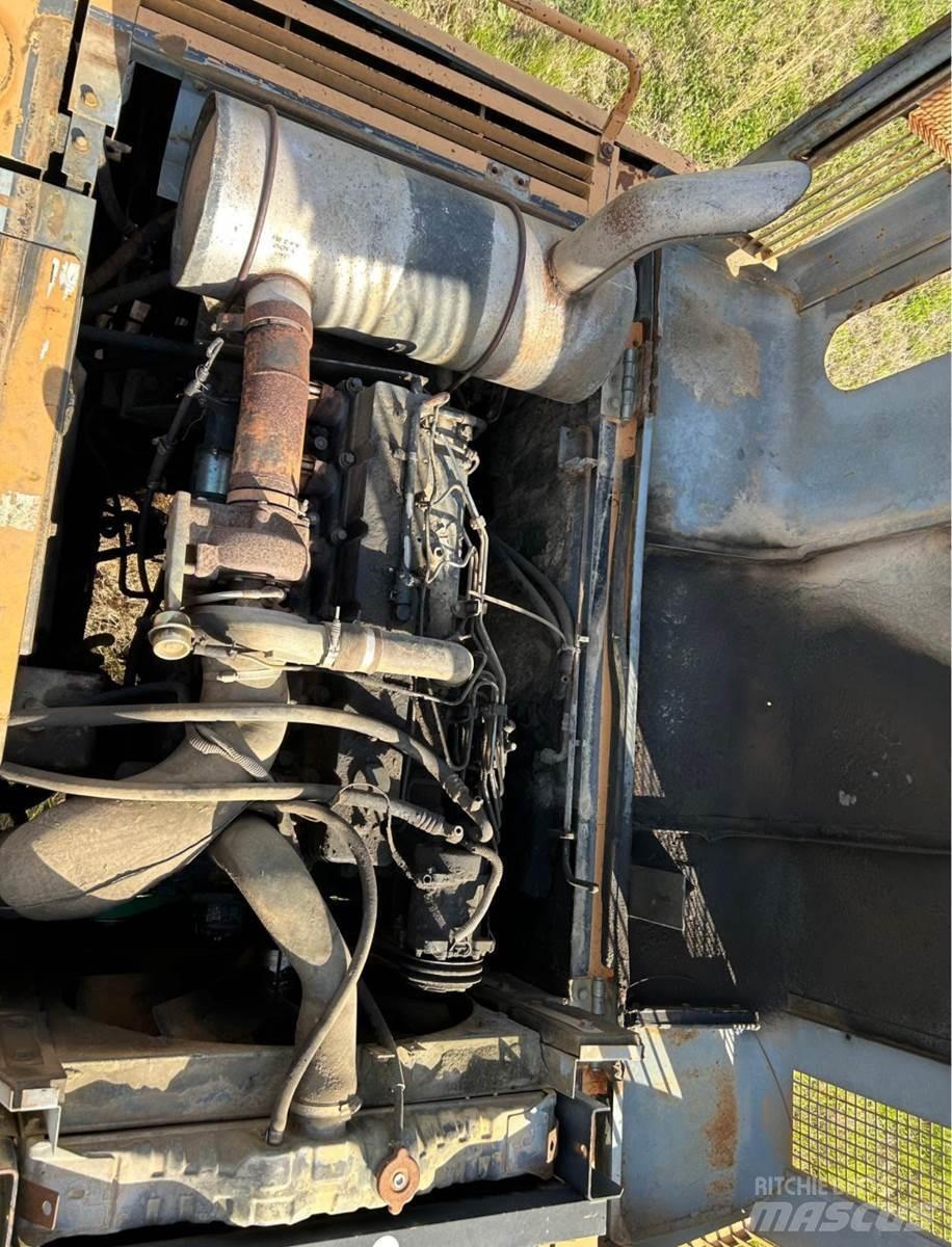 CASE 9040B Гусеничні екскаватори