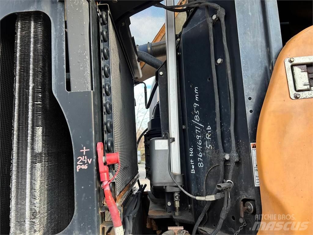 CASE 921E Фронтальні навантажувачі