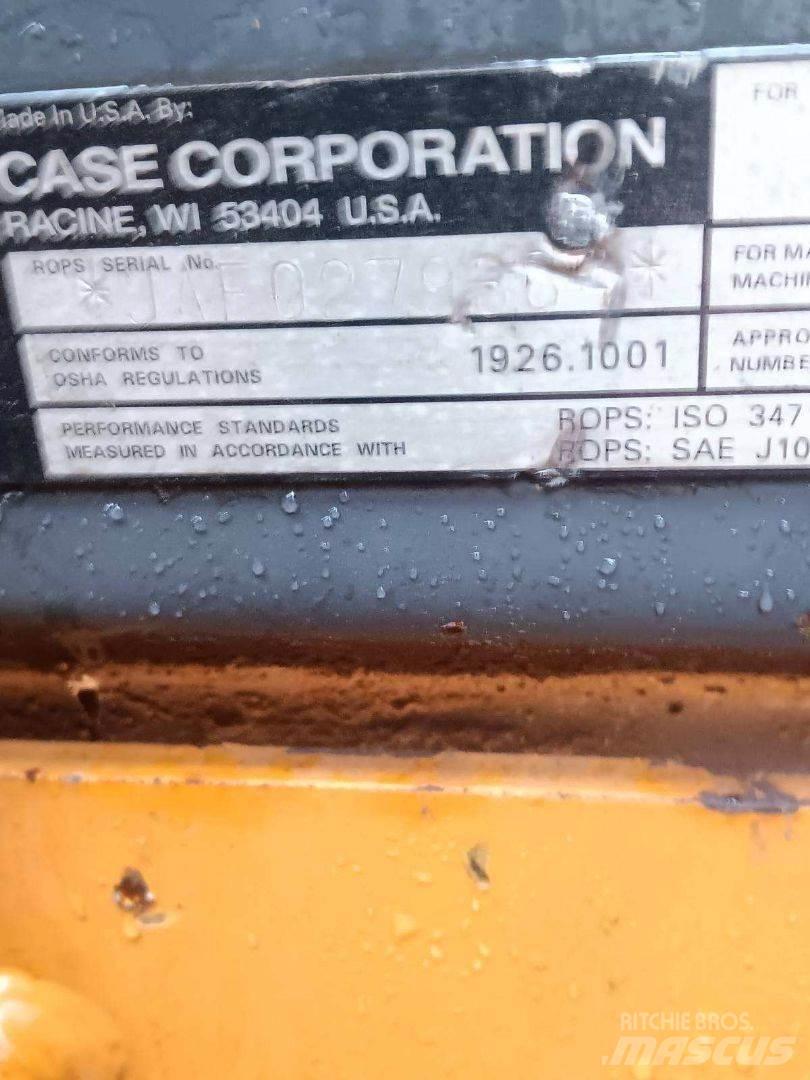 CASE 95XT Міні-навантажувачі
