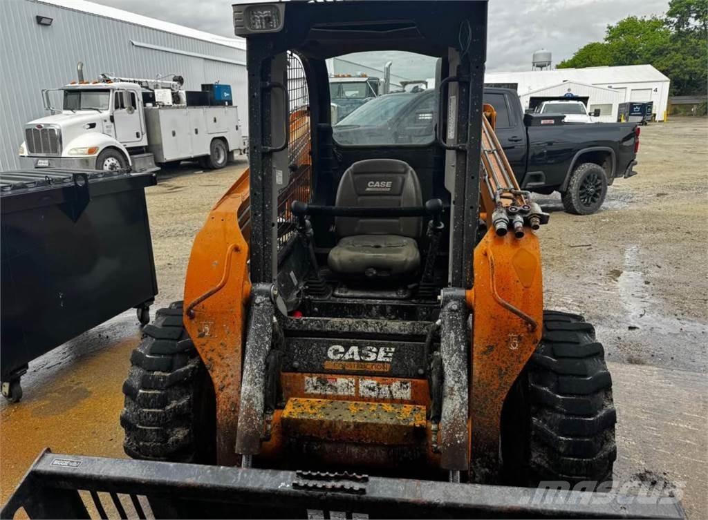 CASE SR250 Міні-навантажувачі