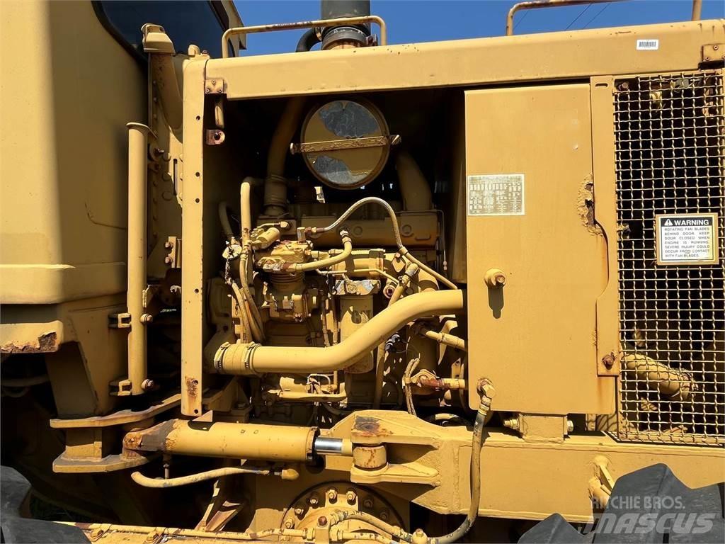 CAT 120G Грейдери