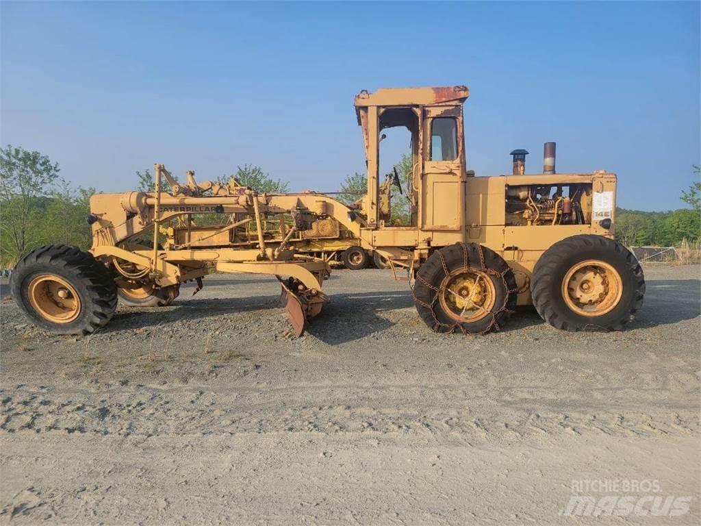 CAT 14E Грейдери