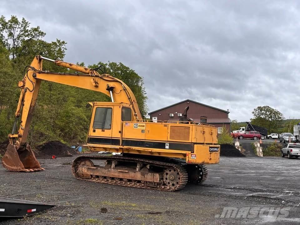 CAT 235B Гусеничні екскаватори