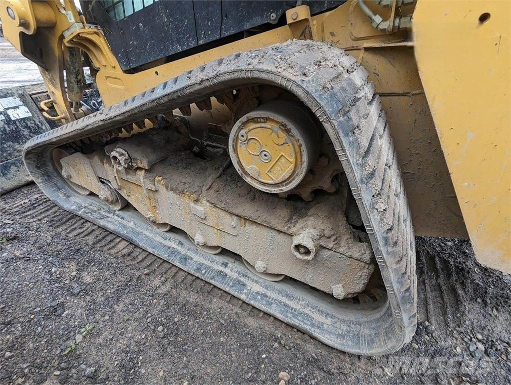 CAT 239D3 Міні-навантажувачі