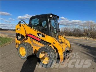 CAT 246C Міні-навантажувачі