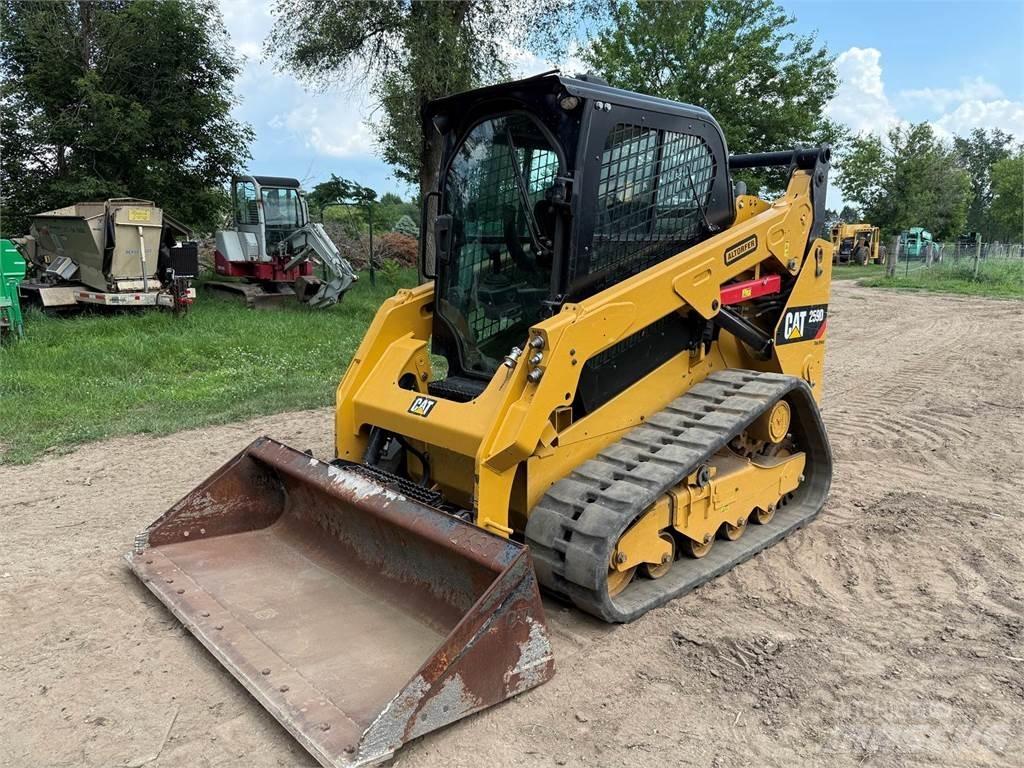 CAT 259D Міні-навантажувачі