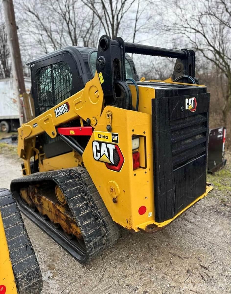 CAT 259D3 Міні-навантажувачі