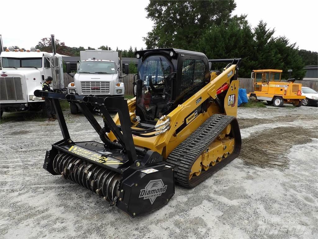 CAT 299D3 Міні-навантажувачі