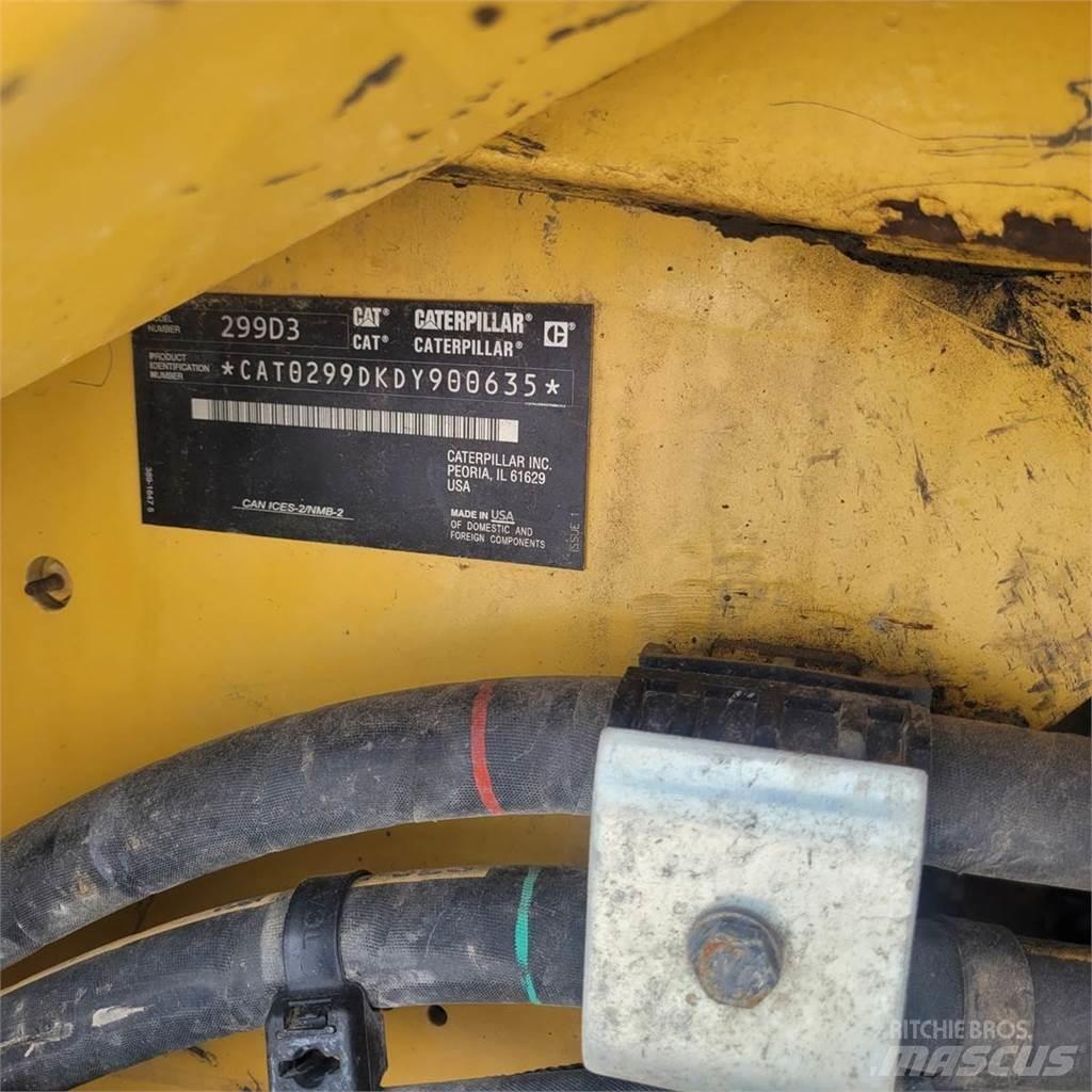 CAT 299D3 Міні-навантажувачі