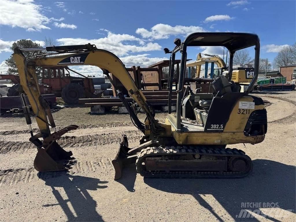 CAT 302.5 Міні-екскаватори < 7т
