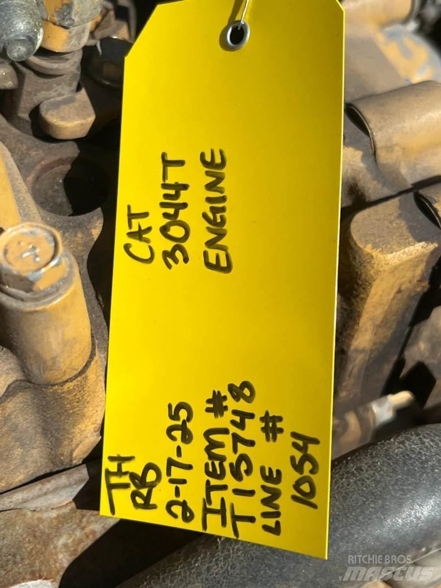 CAT 3044T Двигуни