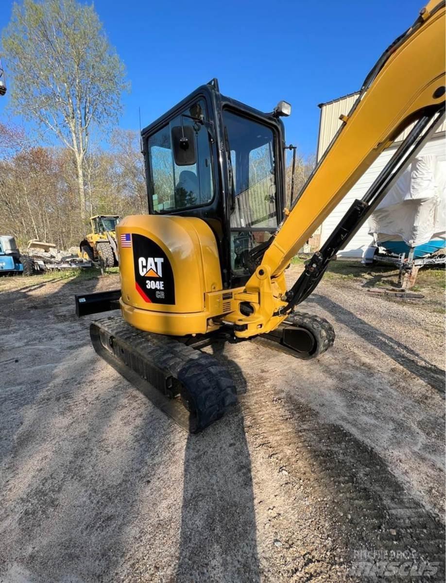 CAT 304E Міні-екскаватори < 7т