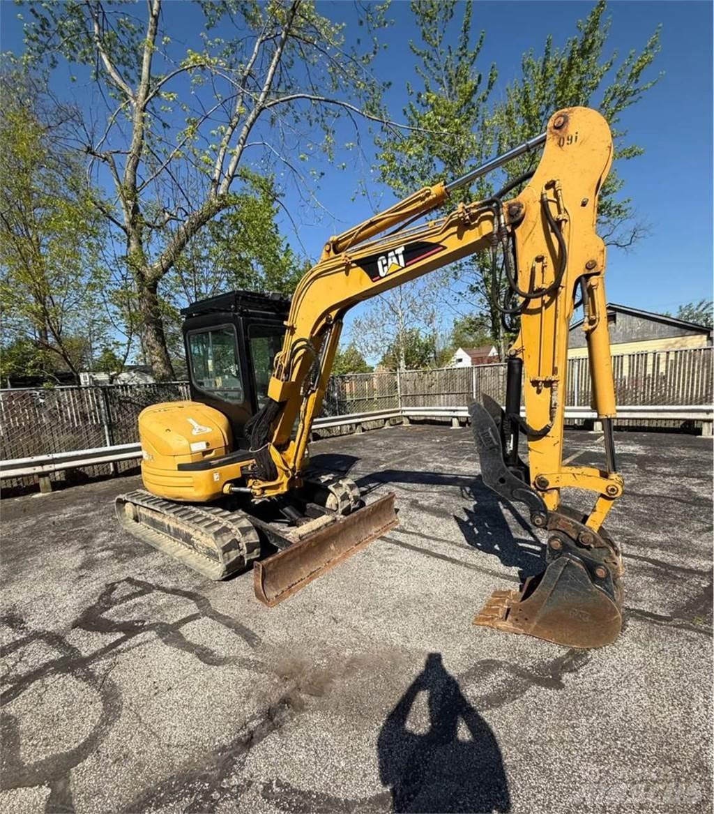 CAT 305CR Міні-екскаватори < 7т