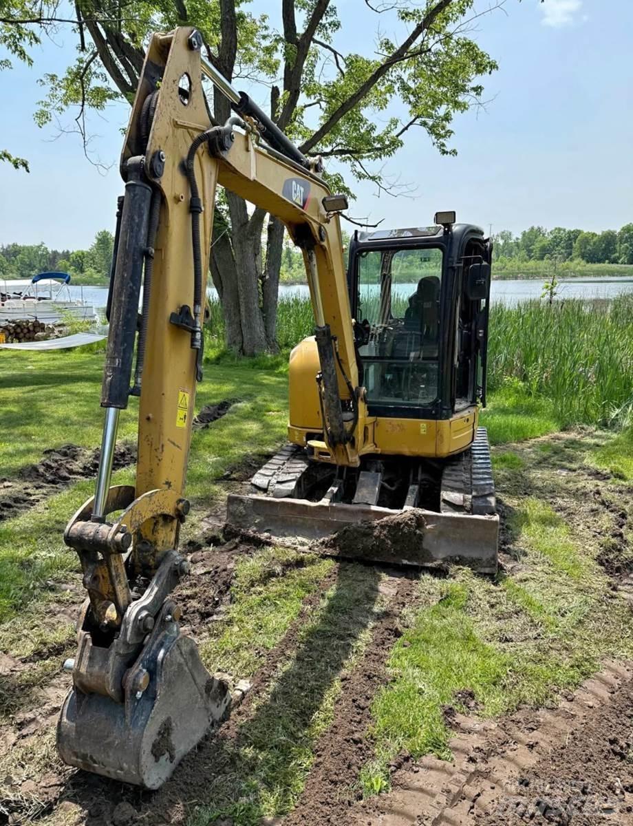 CAT 305E2 Міні-екскаватори < 7т