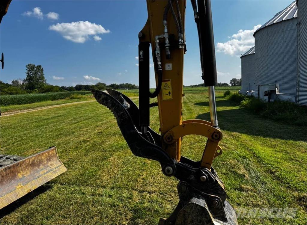 CAT 306CR Гусеничні екскаватори