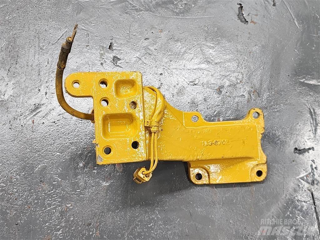 CAT 3126 Двигуни