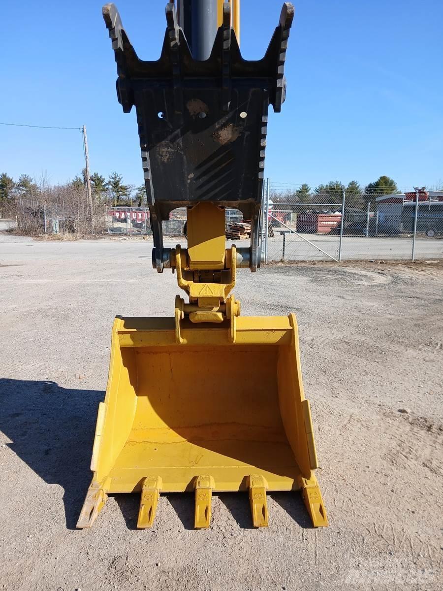 CAT 313FL Гусеничні екскаватори