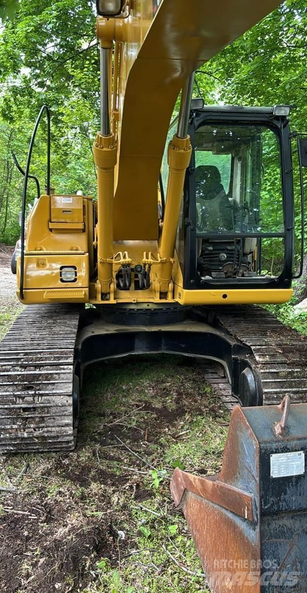 CAT 315CL Гусеничні екскаватори