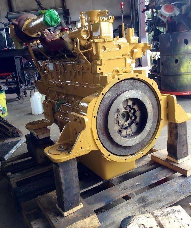 CAT 320 Двигуни