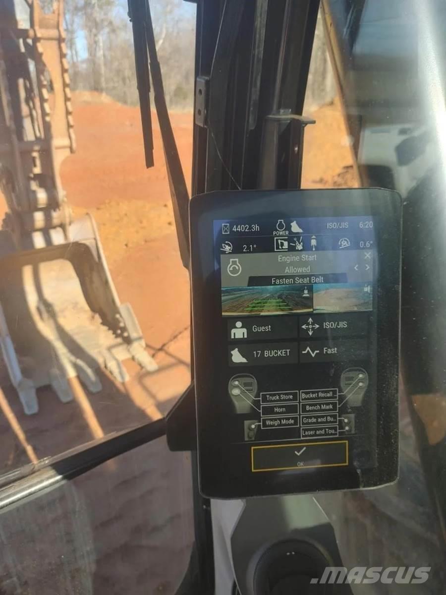 CAT 320 Гусеничні екскаватори