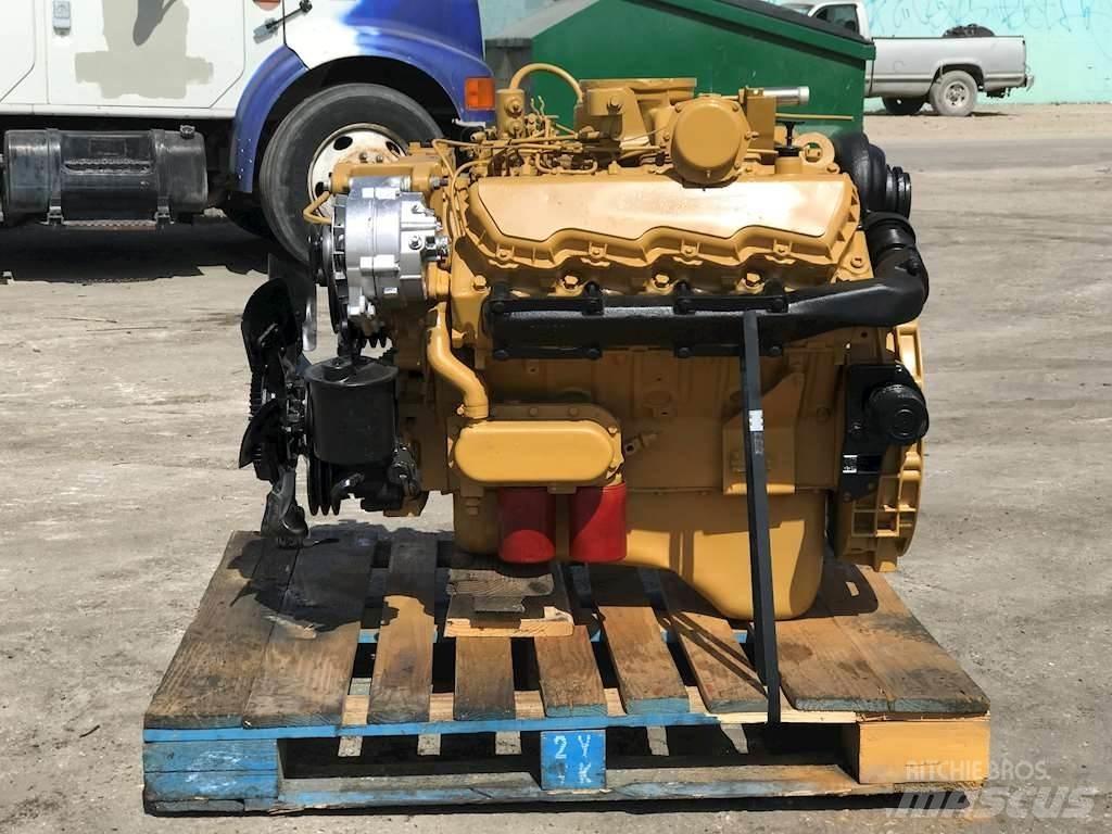 CAT 3208T Двигуни