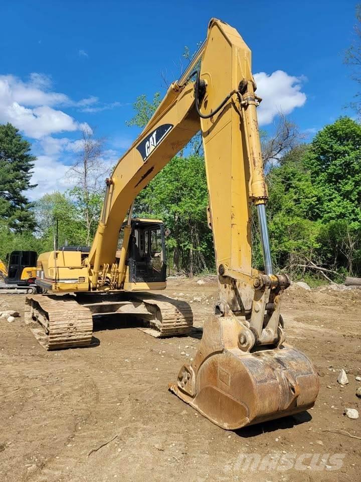 CAT 320BL Гусеничні екскаватори