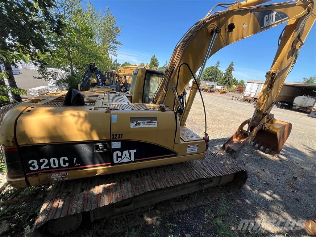 CAT 320CL Гусеничні екскаватори