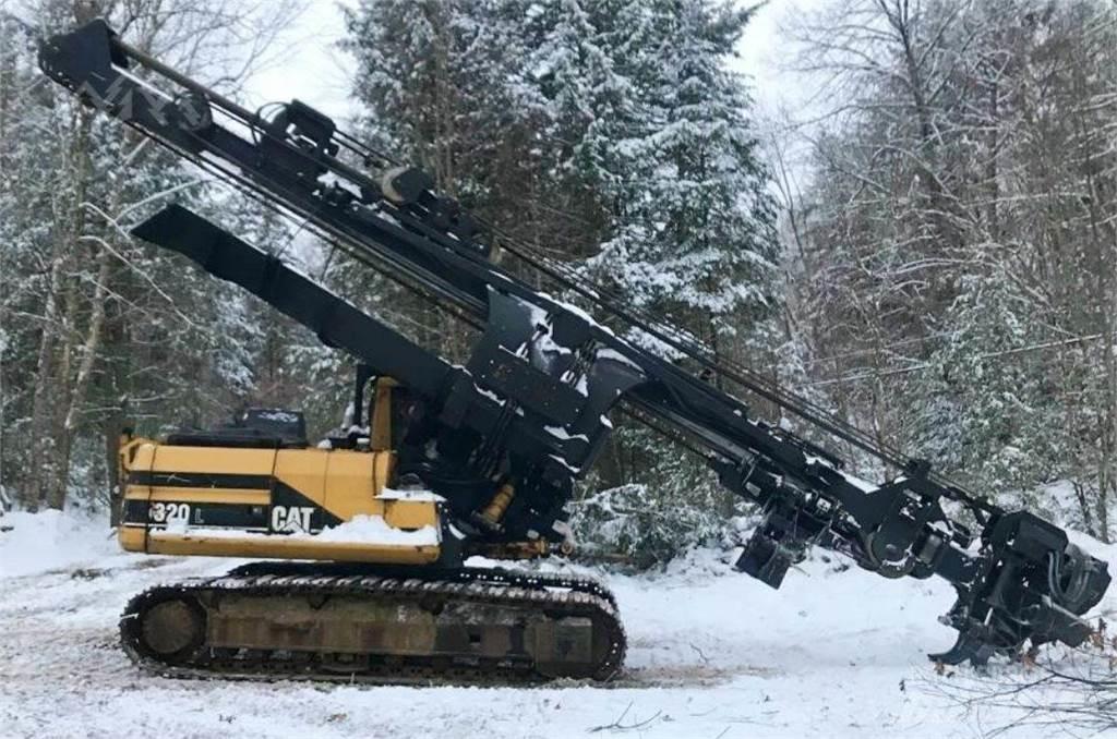 CAT 320L Сучкорізи