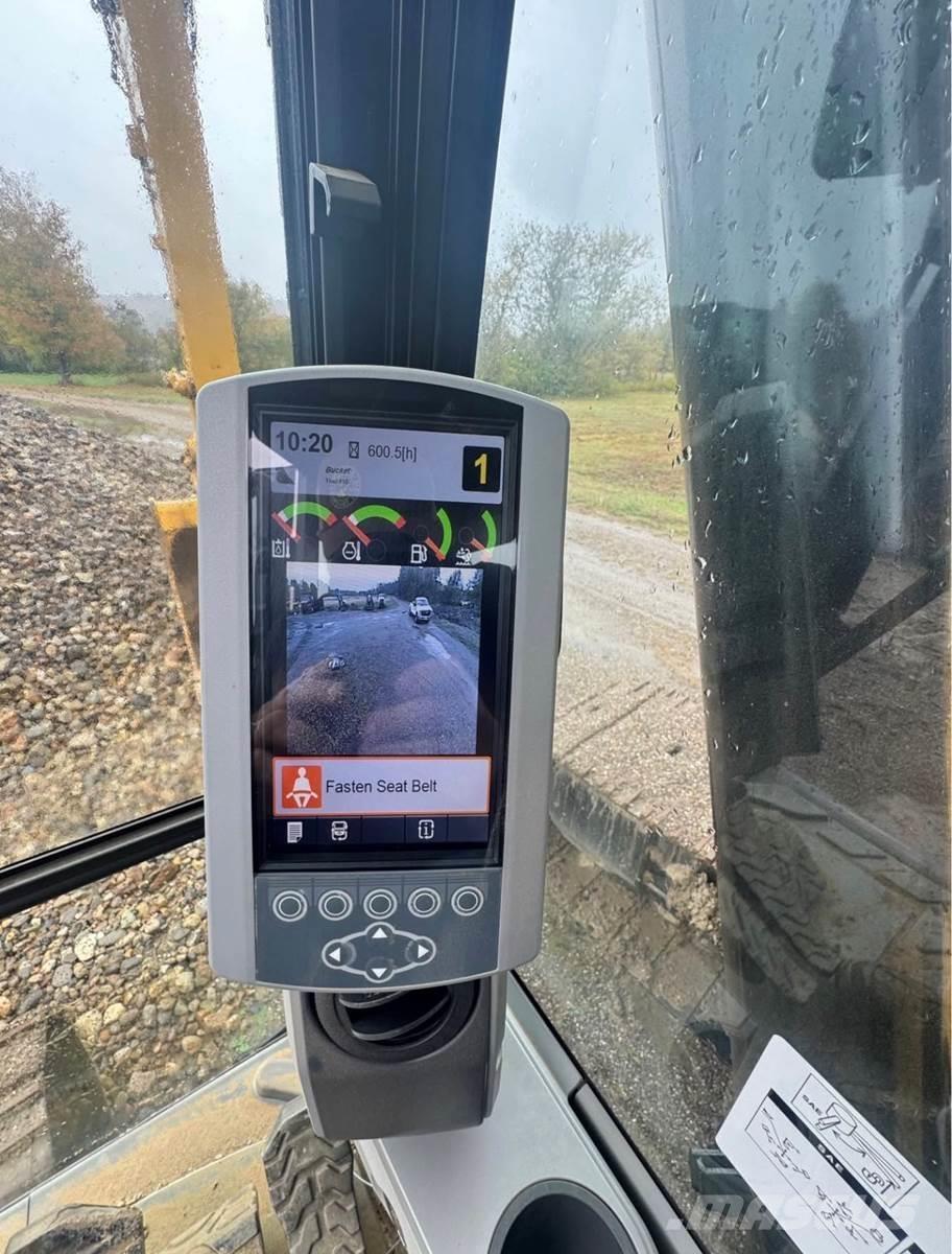 CAT 323FL Гусеничні екскаватори