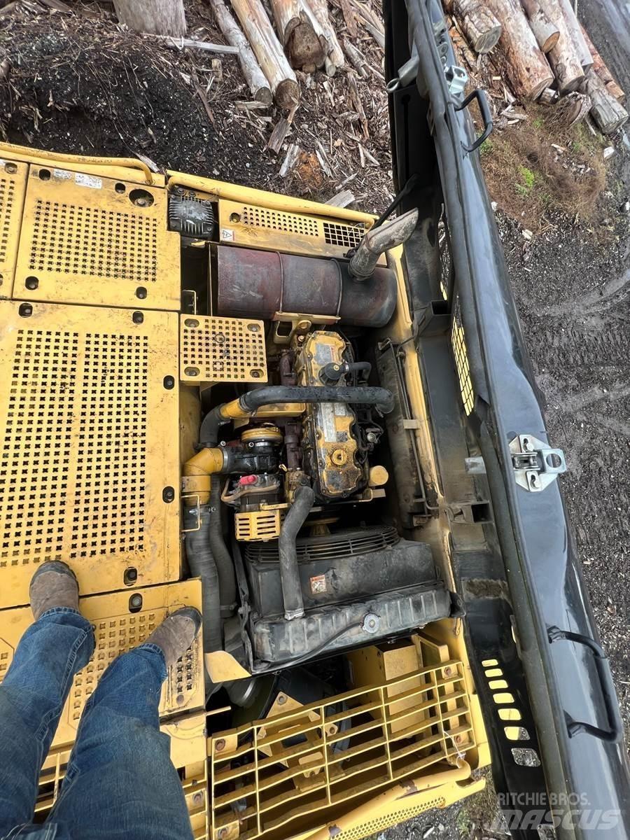 CAT 325C Лісонавантажувачі
