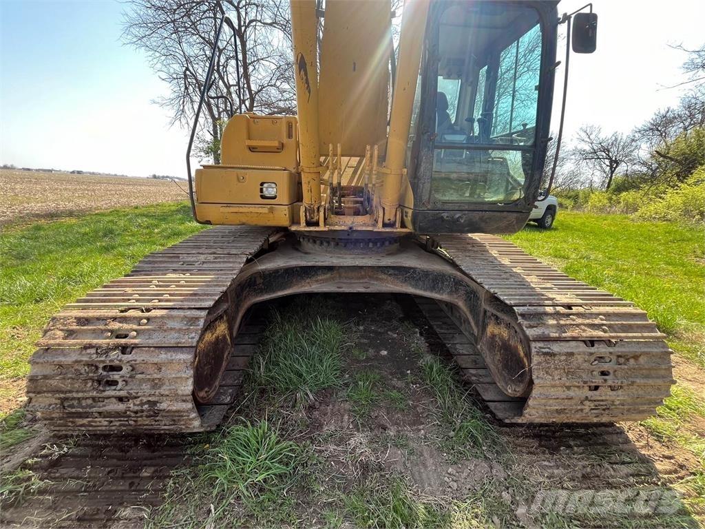 CAT 325CL Гусеничні екскаватори