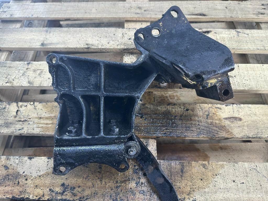 CAT 3406C Кабіни