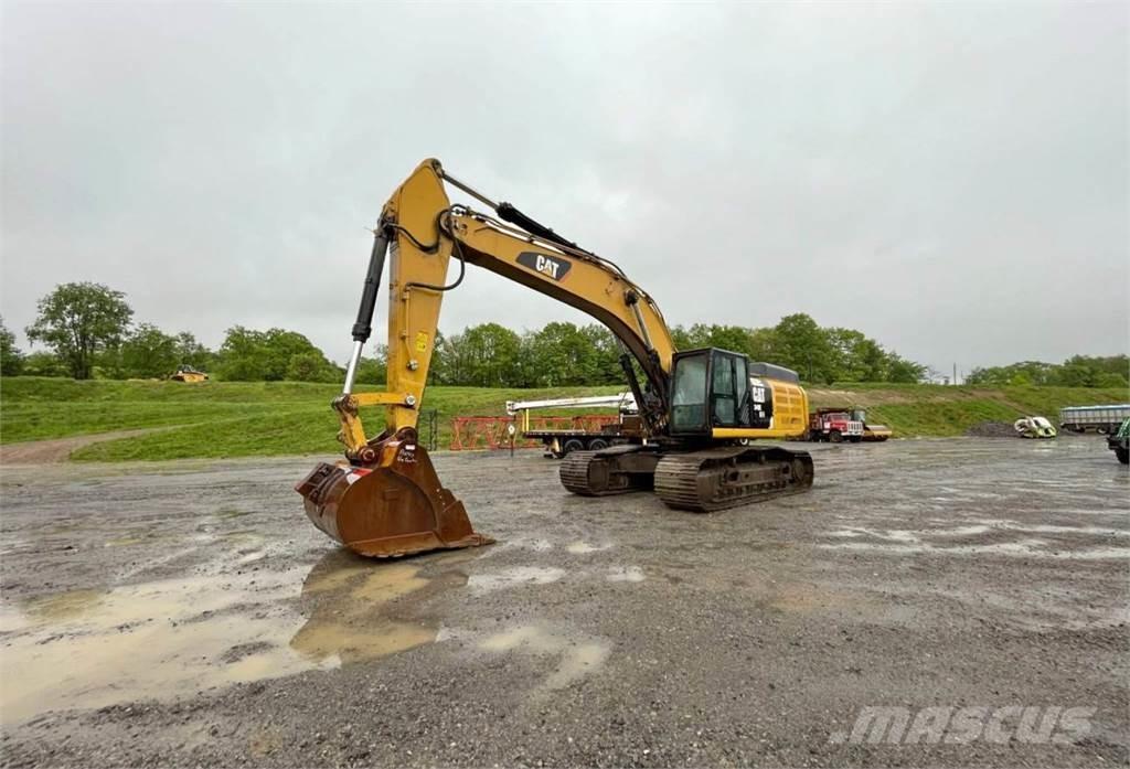CAT 349E Гусеничні екскаватори