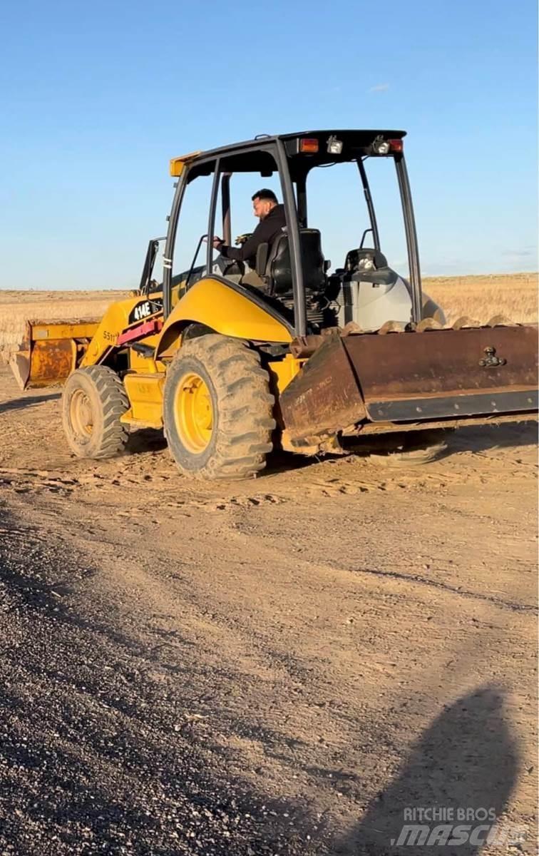 CAT 414E Навантажувачі зі змінним робочим обладнанням