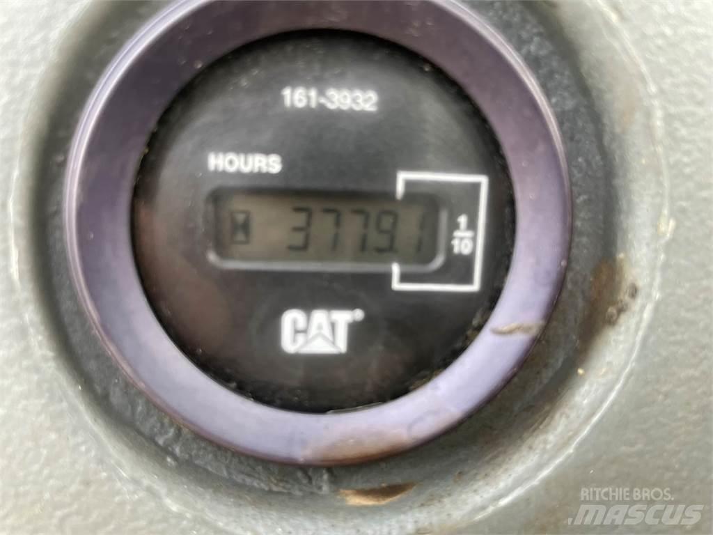 CAT 420D Екскаватори-навантажувачі