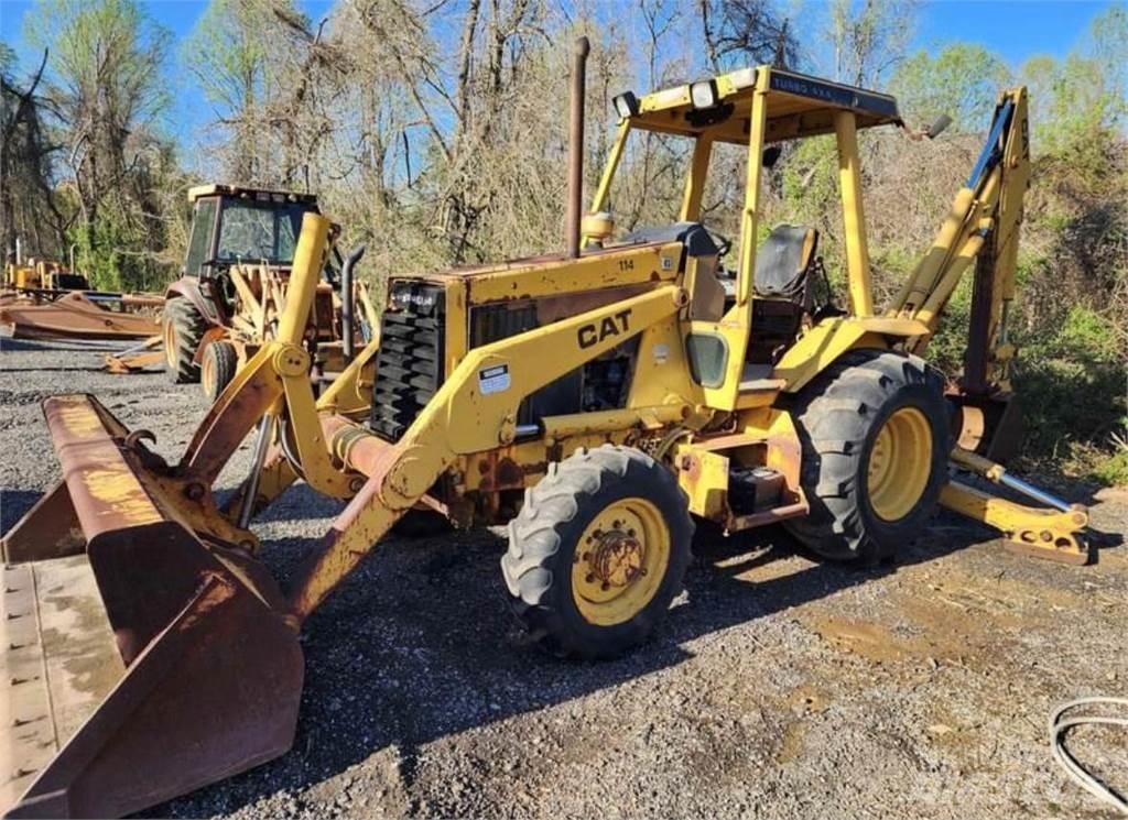 CAT 426 Екскаватори-навантажувачі