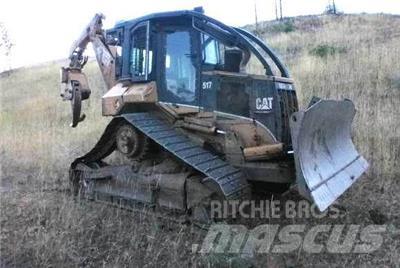 CAT 517 Трельовочні трактора